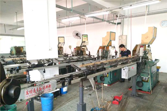 螺絲廠家與你分享螺絲生產(chǎn)工藝之車削工藝,